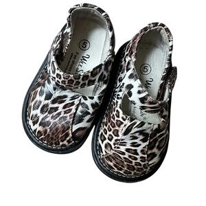 Wee Squeak CoCo Leopard Squeaky Mary Jane Shoes Toddler Size 5